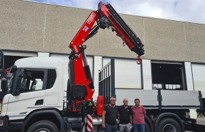 Fassi F425RA.2.28 + removable body delivery