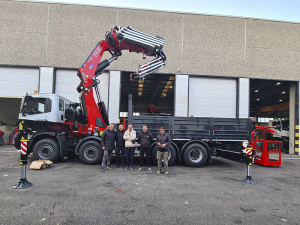 Fassi F1150RA.2.28 knuckle boom crane + Basket + Fixed body