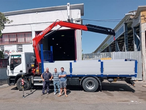 Fassi F155 knuckle boom crane delivery