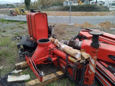 Used crane Fassi 300AXP.26 for spares