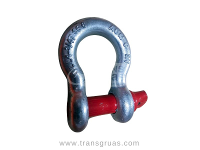 4,75tn bow shackle for crane