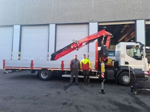 Fassi F165A.2 knuckle boom crane