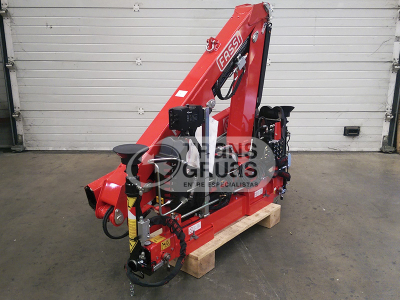 Knuckle boom crane Fassi F32A.0.23 e-active (EE+R)