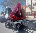 Fassi F85B knuckle boom crane