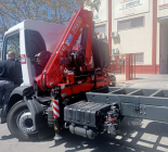 Fassi F85B knuckle boom crane