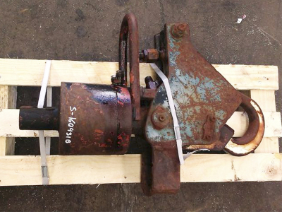 Used rotator + hydraulic hook - S-160431B