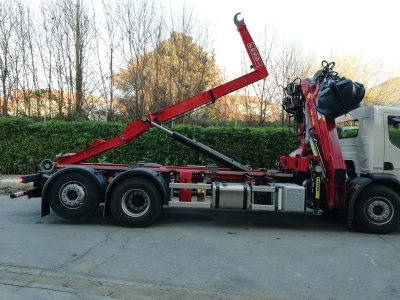 Equipo de gancho portacontenedor Fassi 20 ton