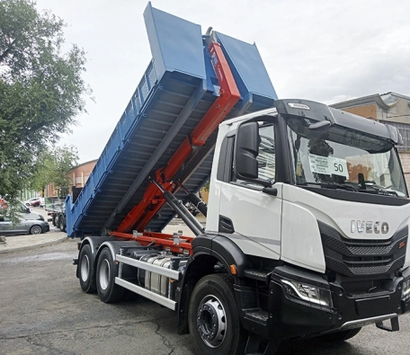 Marrel AL20 hooklift delivery