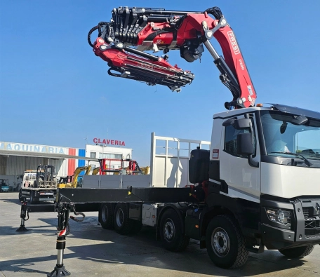 Grúa Fassi F820RA.2.27 para alquilador de maquinaria